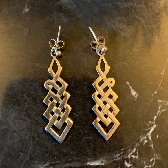 VINTAGE STERLING SILVER EARRINGS - Picture 2 of 5